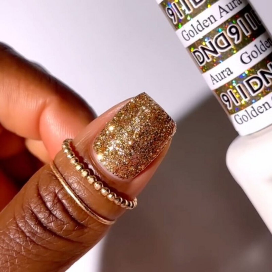 DND Gel Super Glitters #911 Golden Aura