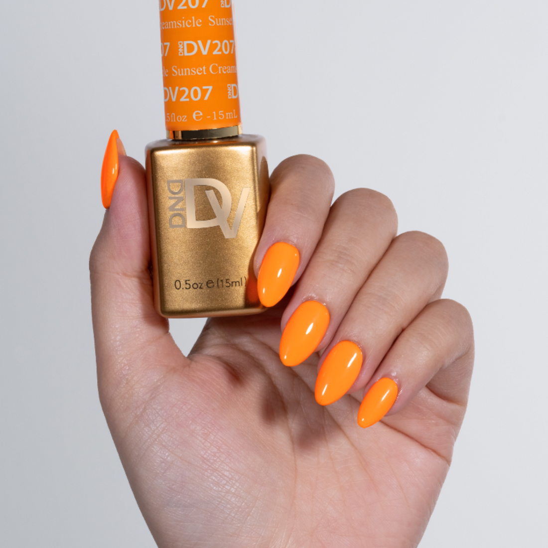 DND Diva Gel & Nail Polish - Sunset Creamsicle #207