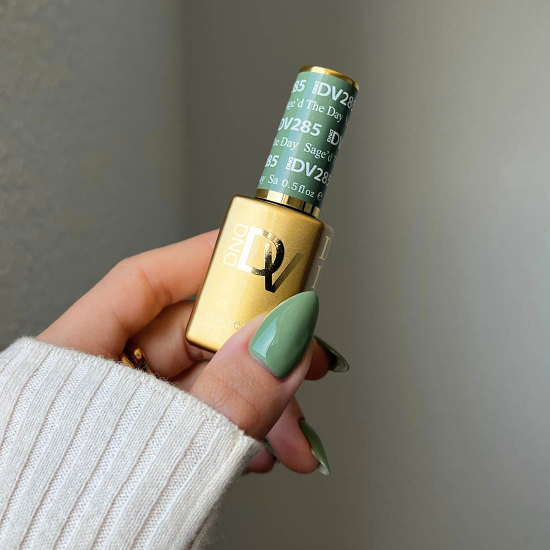 DND Diva Gel & Nail Polish - Sage'd The Day #285