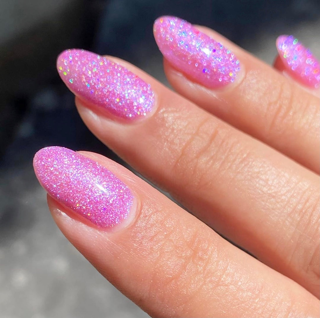 DND DC Mermaid Soak off Gel in holographic glitter - #242 Powder Pink