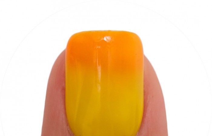 Dare To Wear MOOD COLORS -  Regular Nail Polish Mood Changing