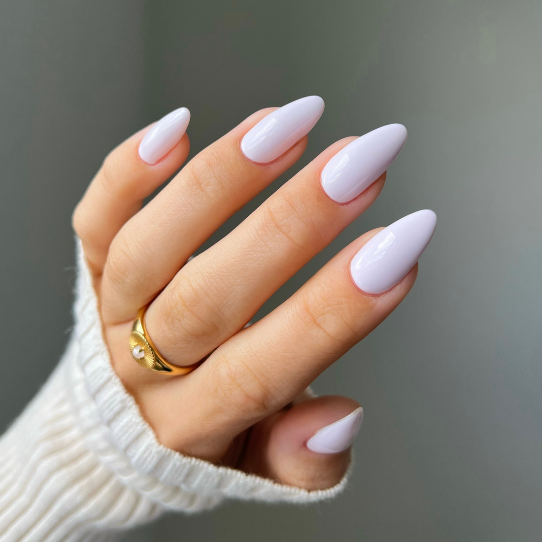 DND Diva Gel & Nail Polish - Snow Lilac #056