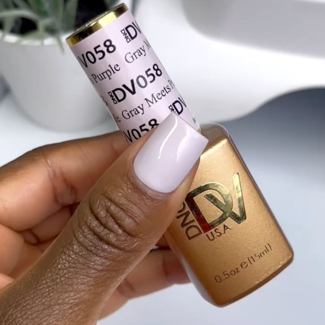 DND Diva Gel & Nail Polish - Grey Meets Purple #058