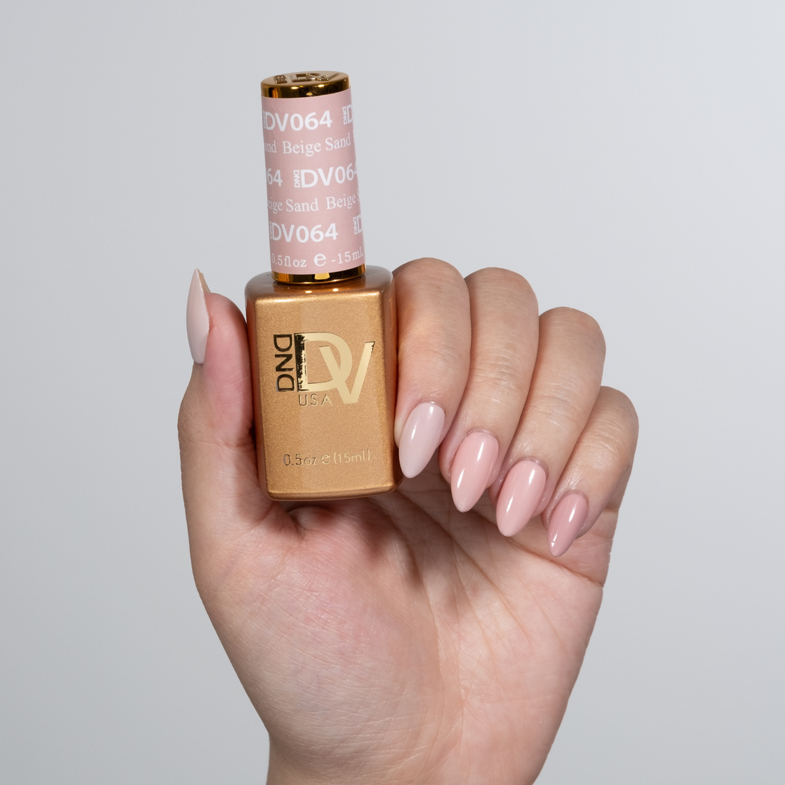 DND Diva Gel & Nail Polish - Beige Sand #064