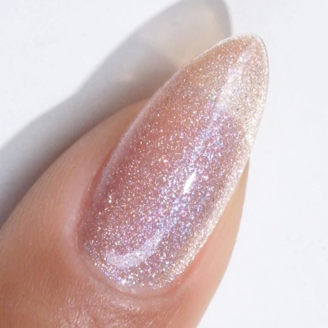 DND Diva Daydream Collection 9D Cateyes #35 Hazel Dream