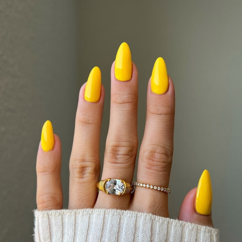 DND Diva Gel & Nail Polish - Marigold #204