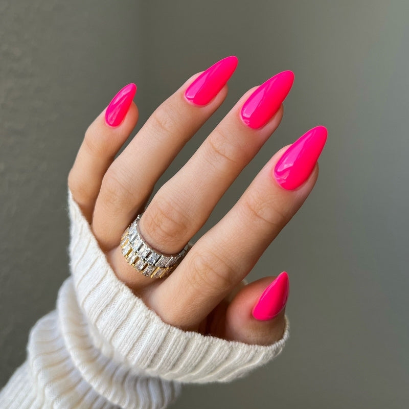 DND Diva Gel & Nail Polish - Sour Bubblegum #212