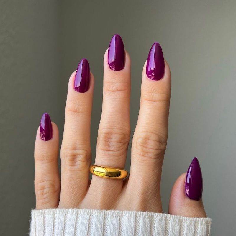 DND Diva Gel & Nail Polish - Gothic Grape #253