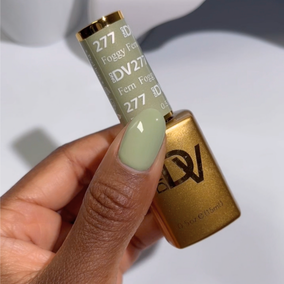 DND Diva Gel & Nail Polish - Foggy Fern #277
