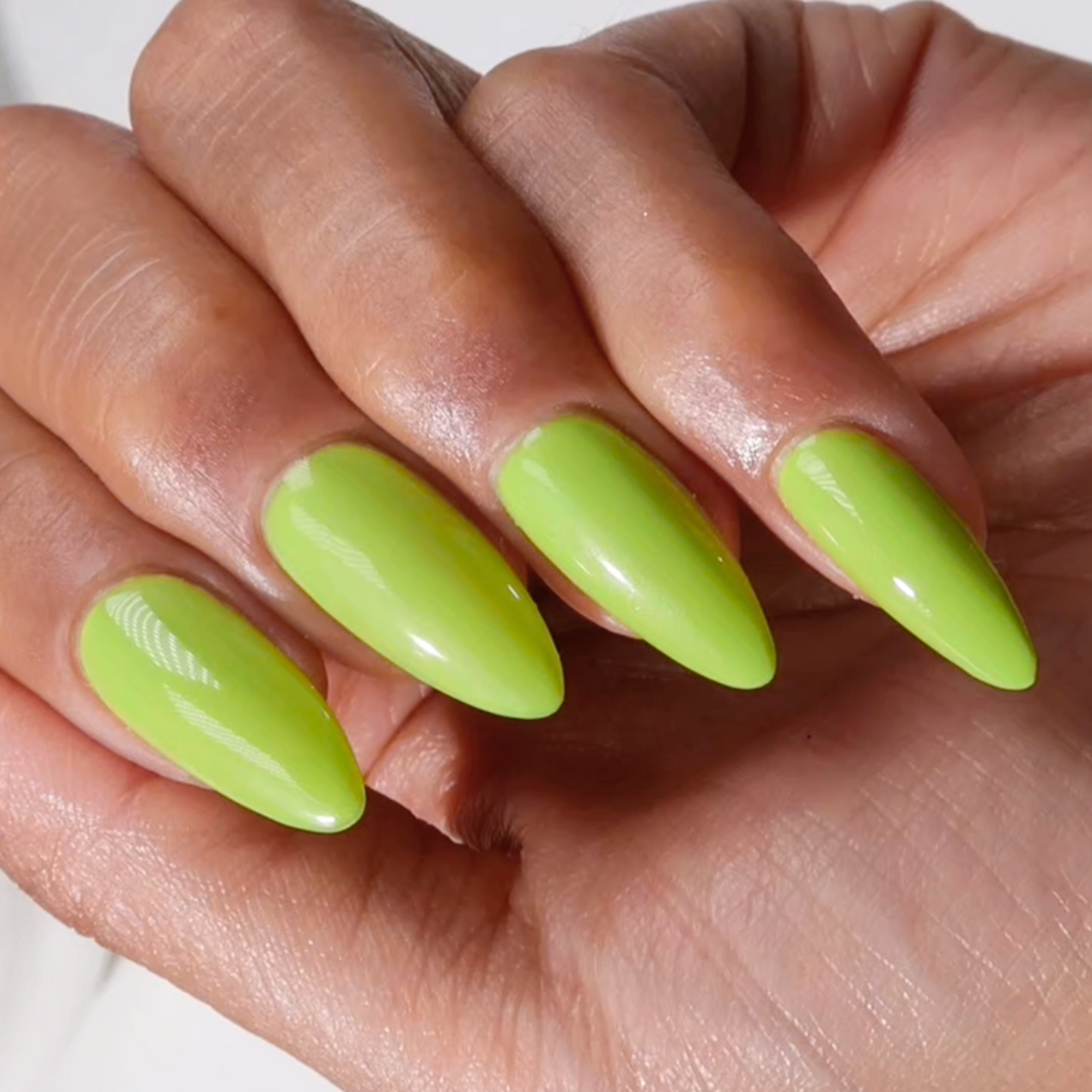 DND Diva Gel & Nail Polish - Salsa Verde #280